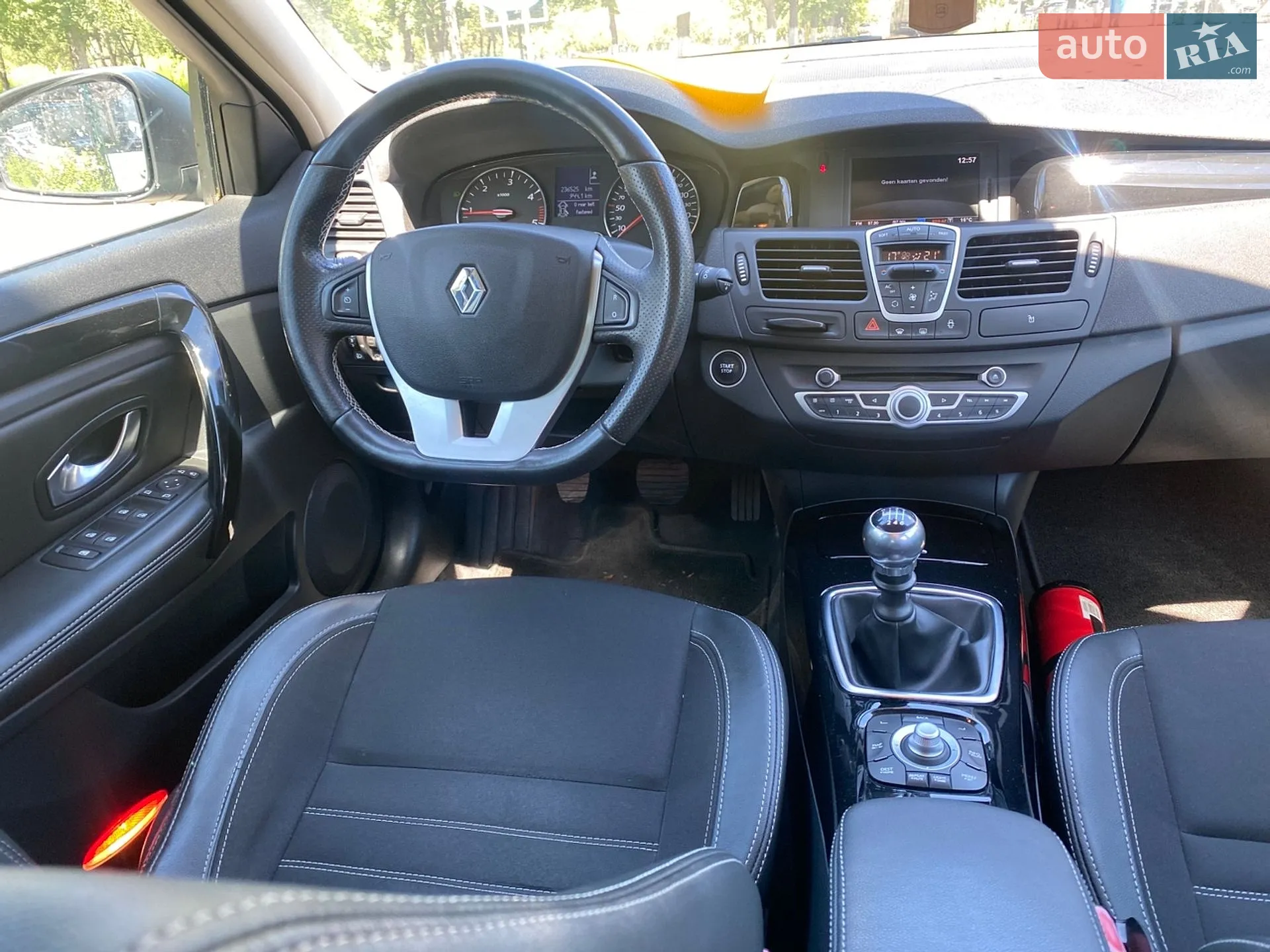 2013 Renault Laguna - мініатюра 14