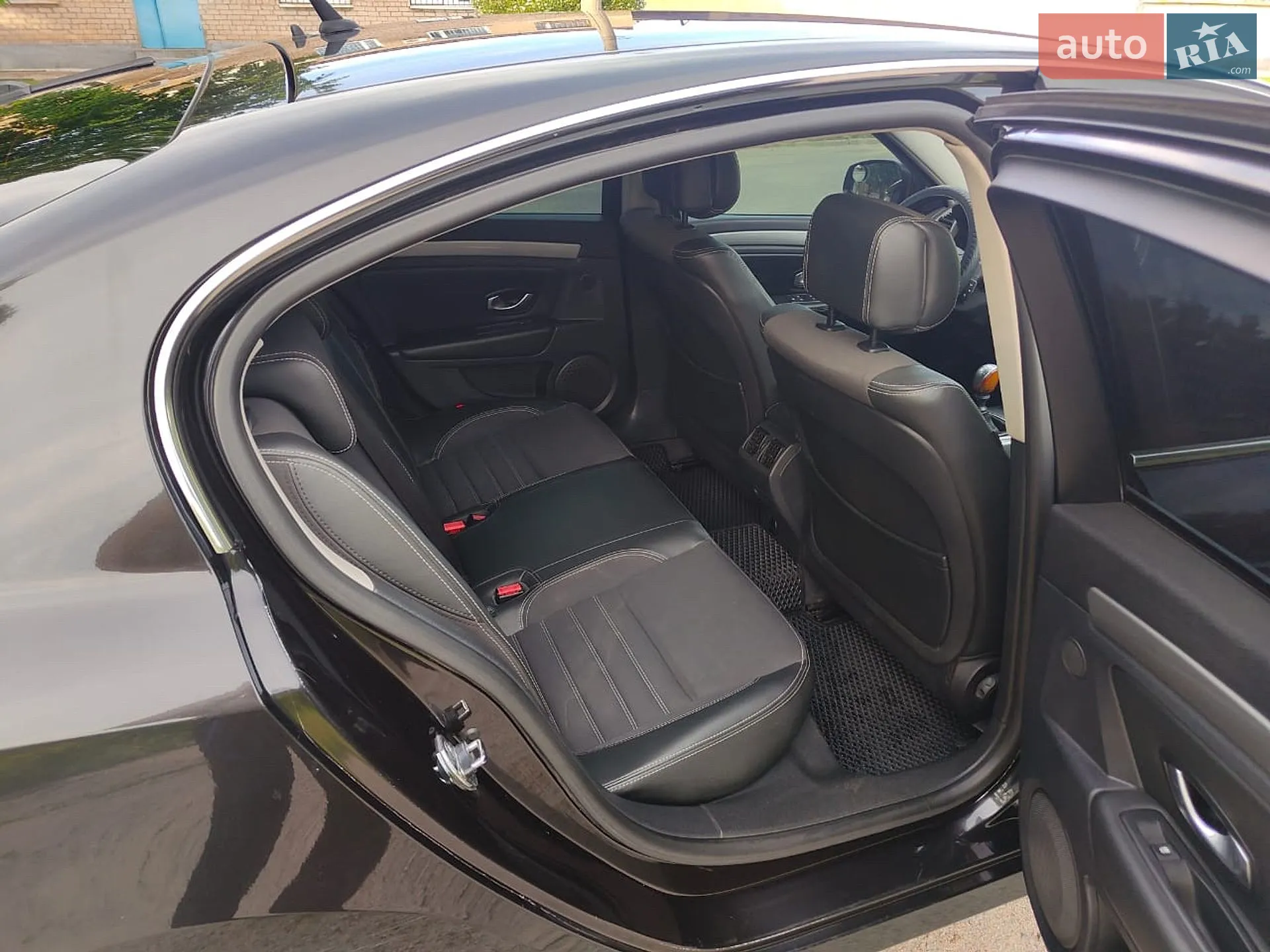 2011 Renault Laguna - мініатюра 12