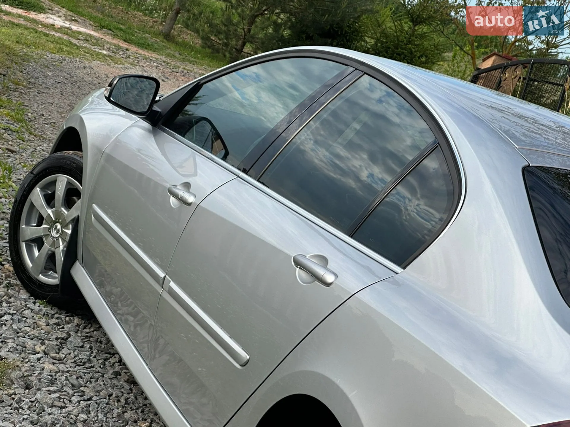 2011 Renault Laguna - мініатюра 25