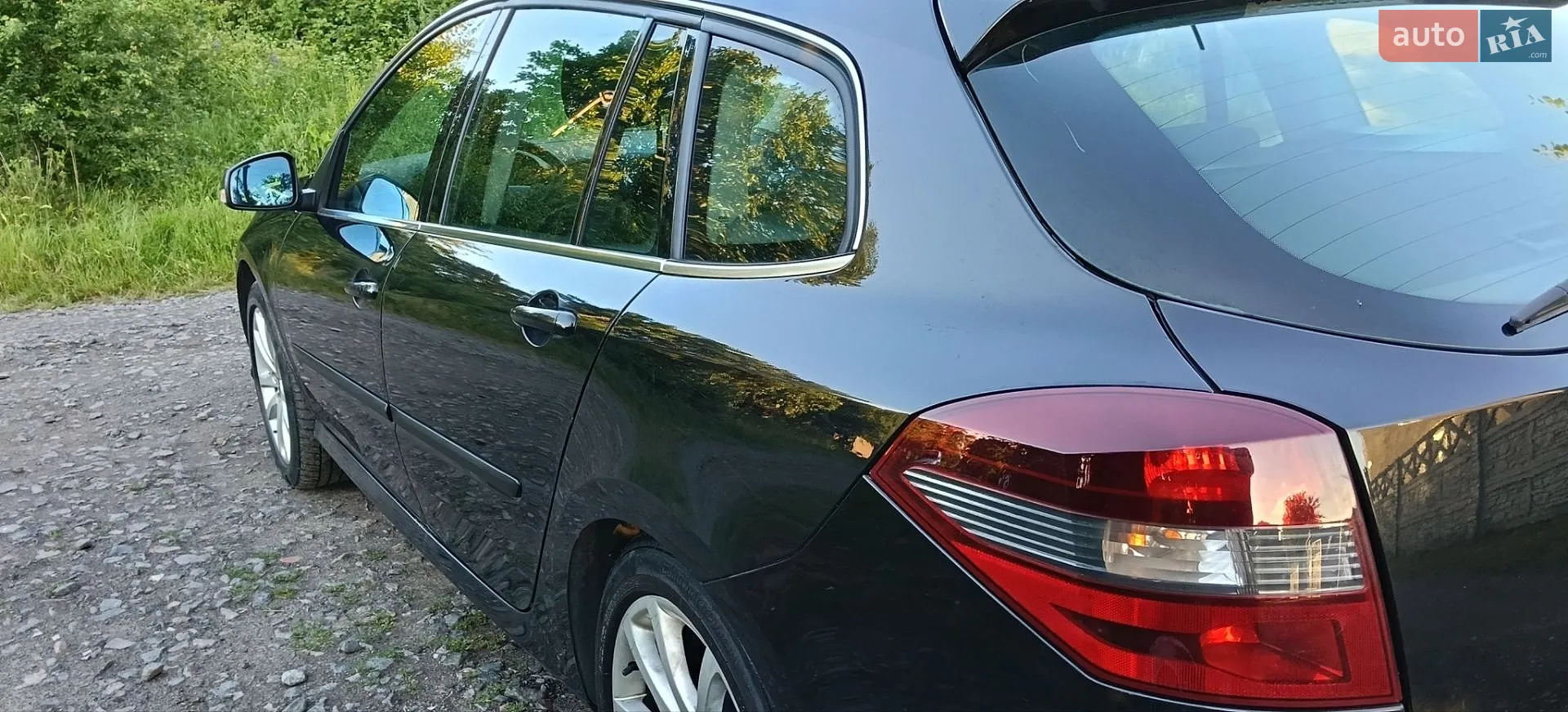2010 Renault Laguna - мініатюра 8