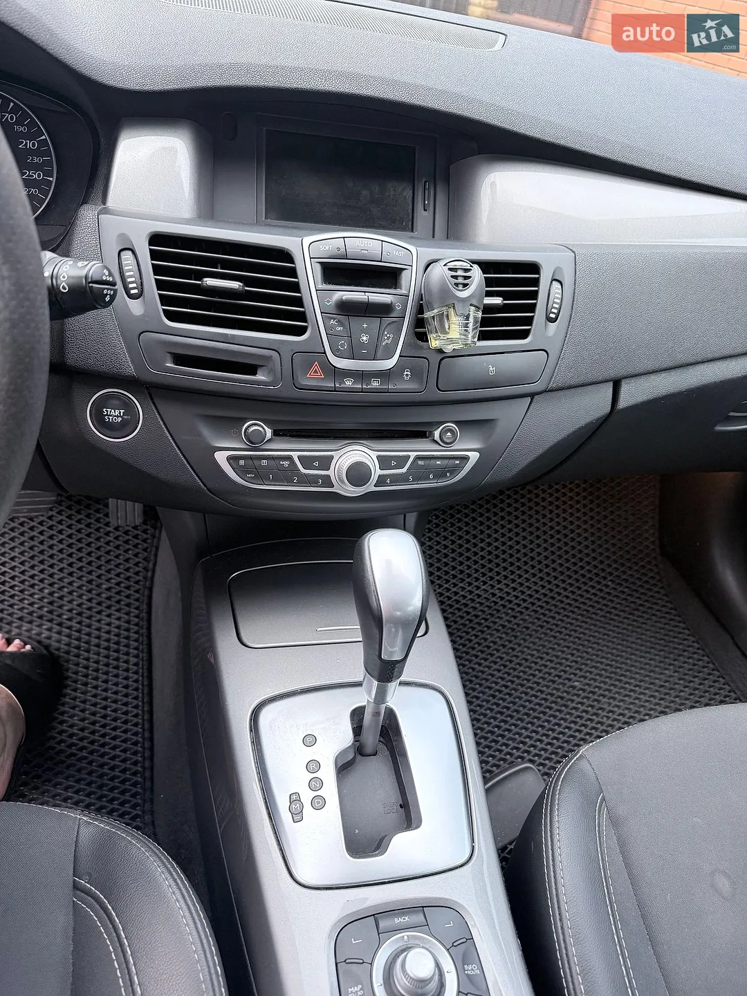 2011 Renault Laguna - мініатюра 5