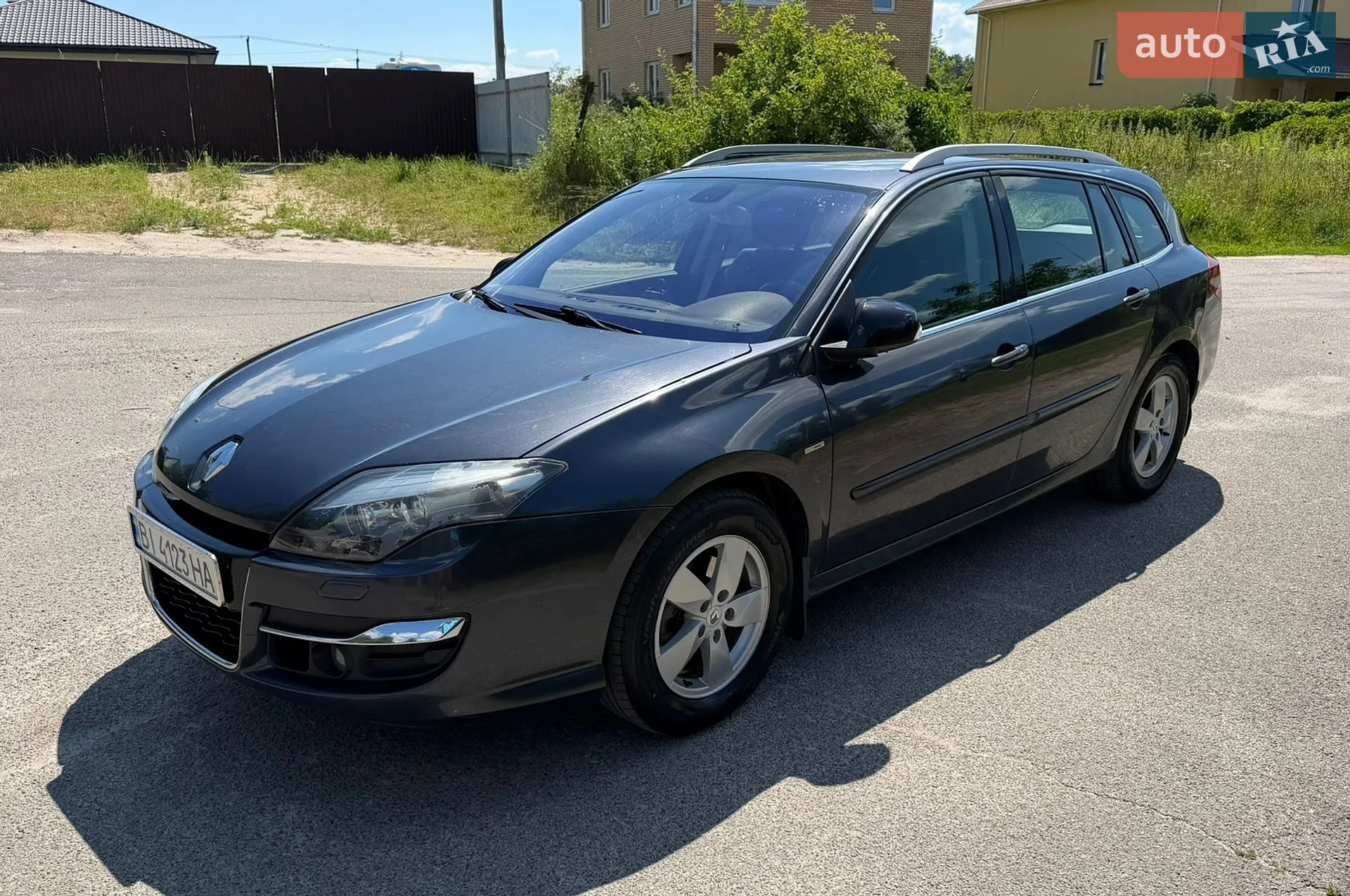 2011 Renault Laguna - фото 1