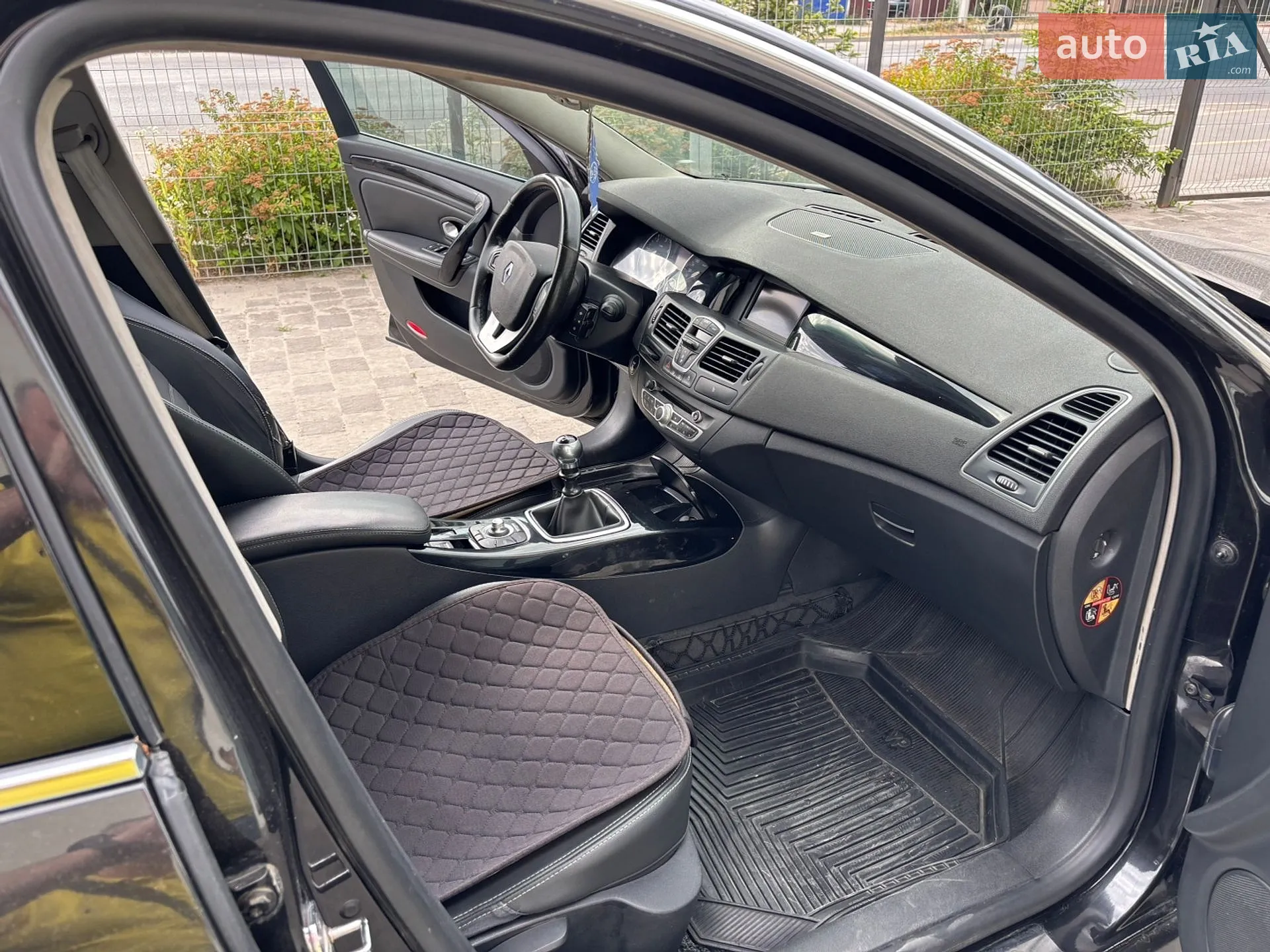 2011 Renault Laguna - мініатюра 15