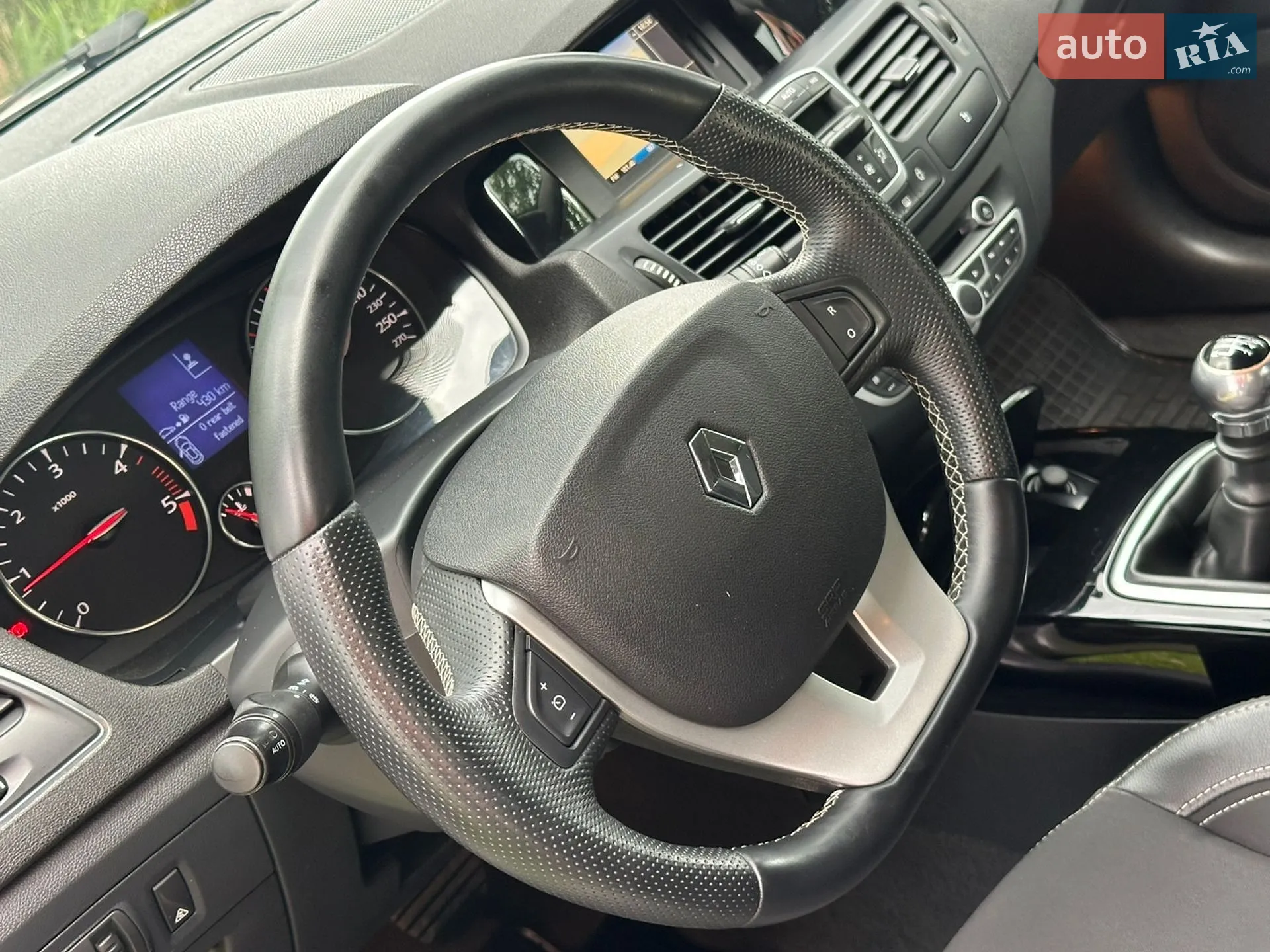 2011 Renault Laguna - мініатюра 42