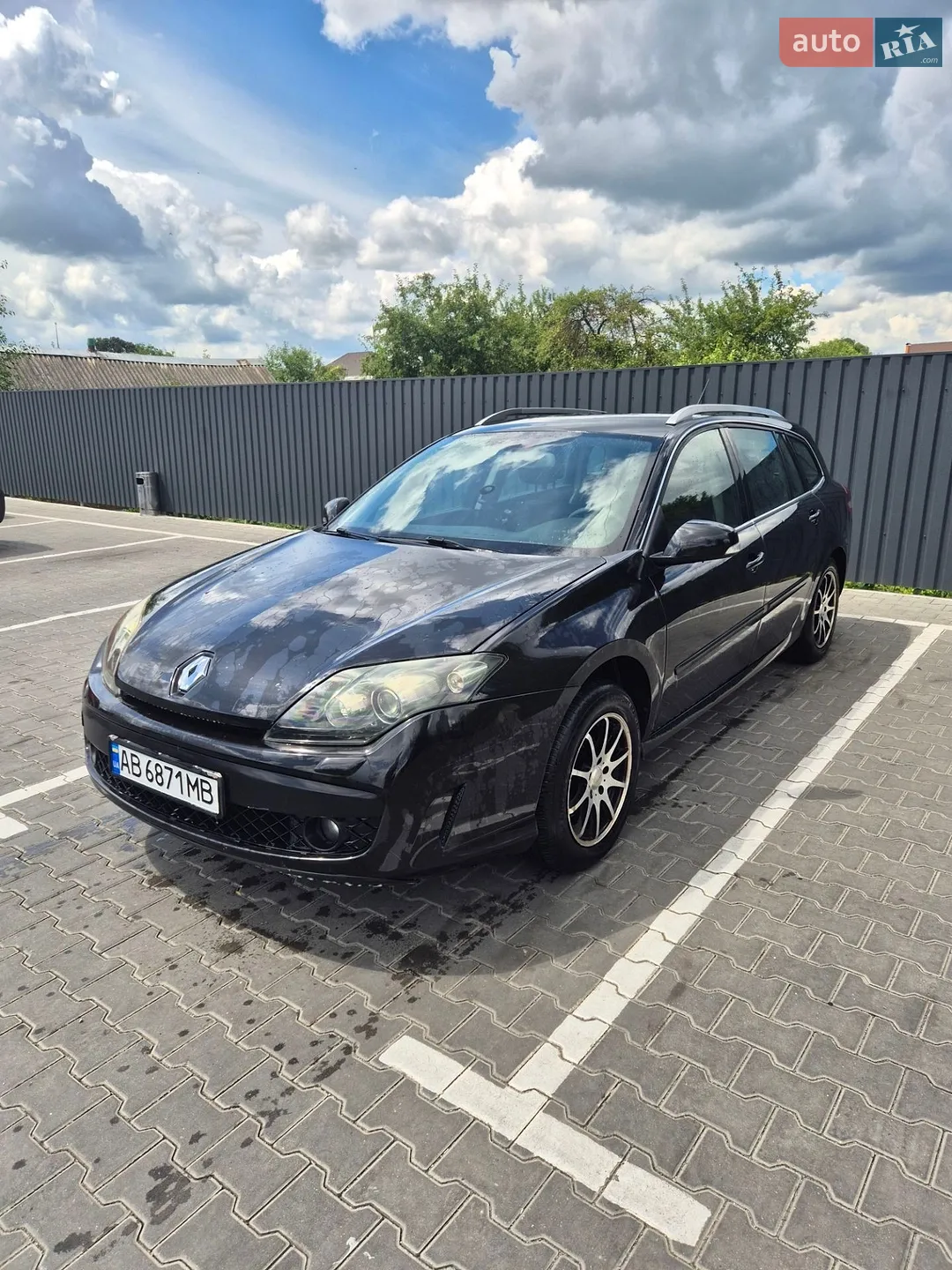 2010 Renault Laguna - фото 1