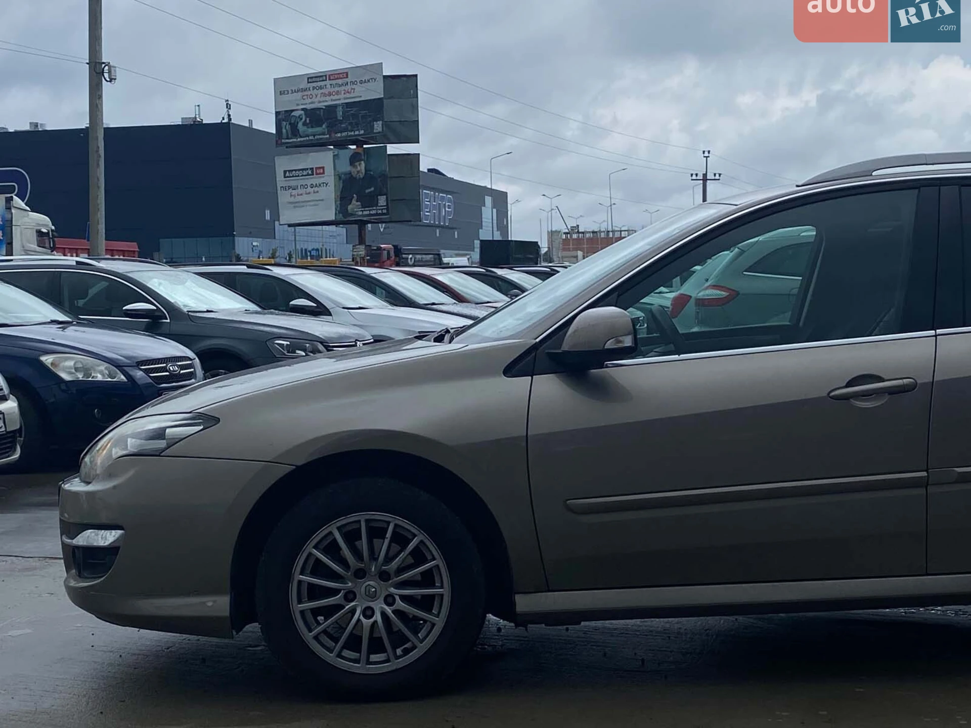 2012 Renault Laguna - мініатюра 2