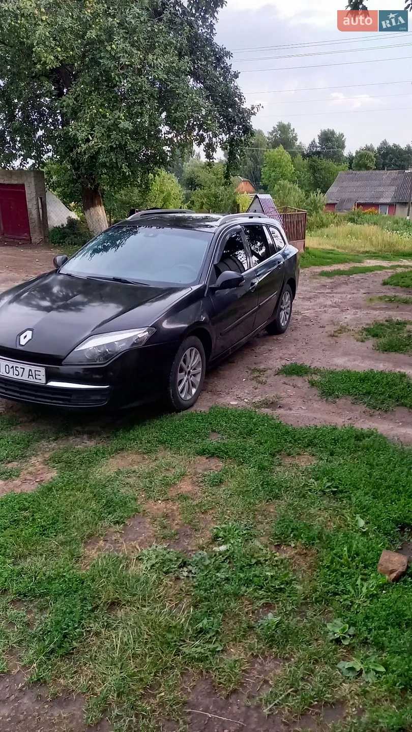 2011 Renault Laguna - фото 1