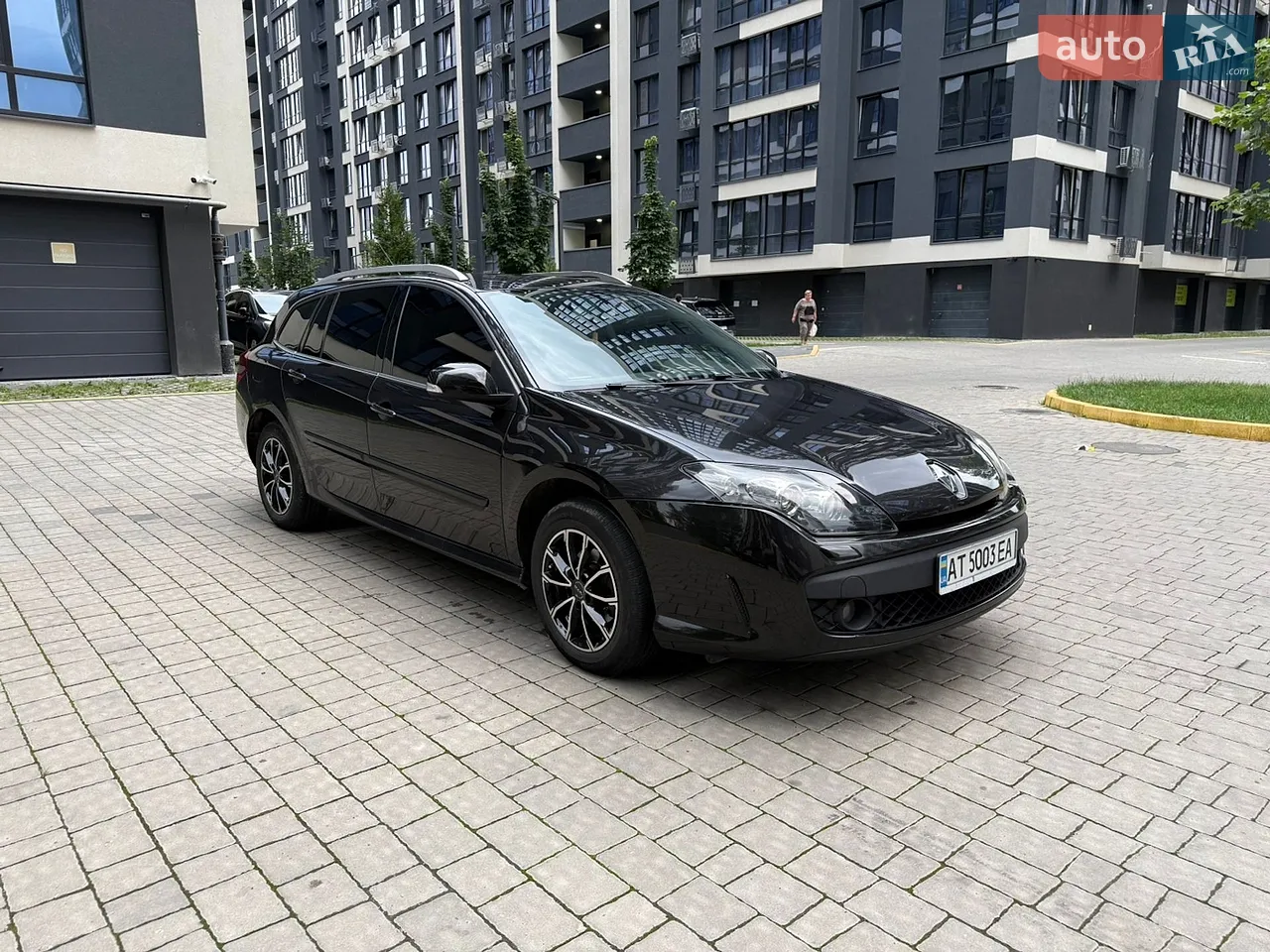 2011 Renault Laguna - мініатюра 23