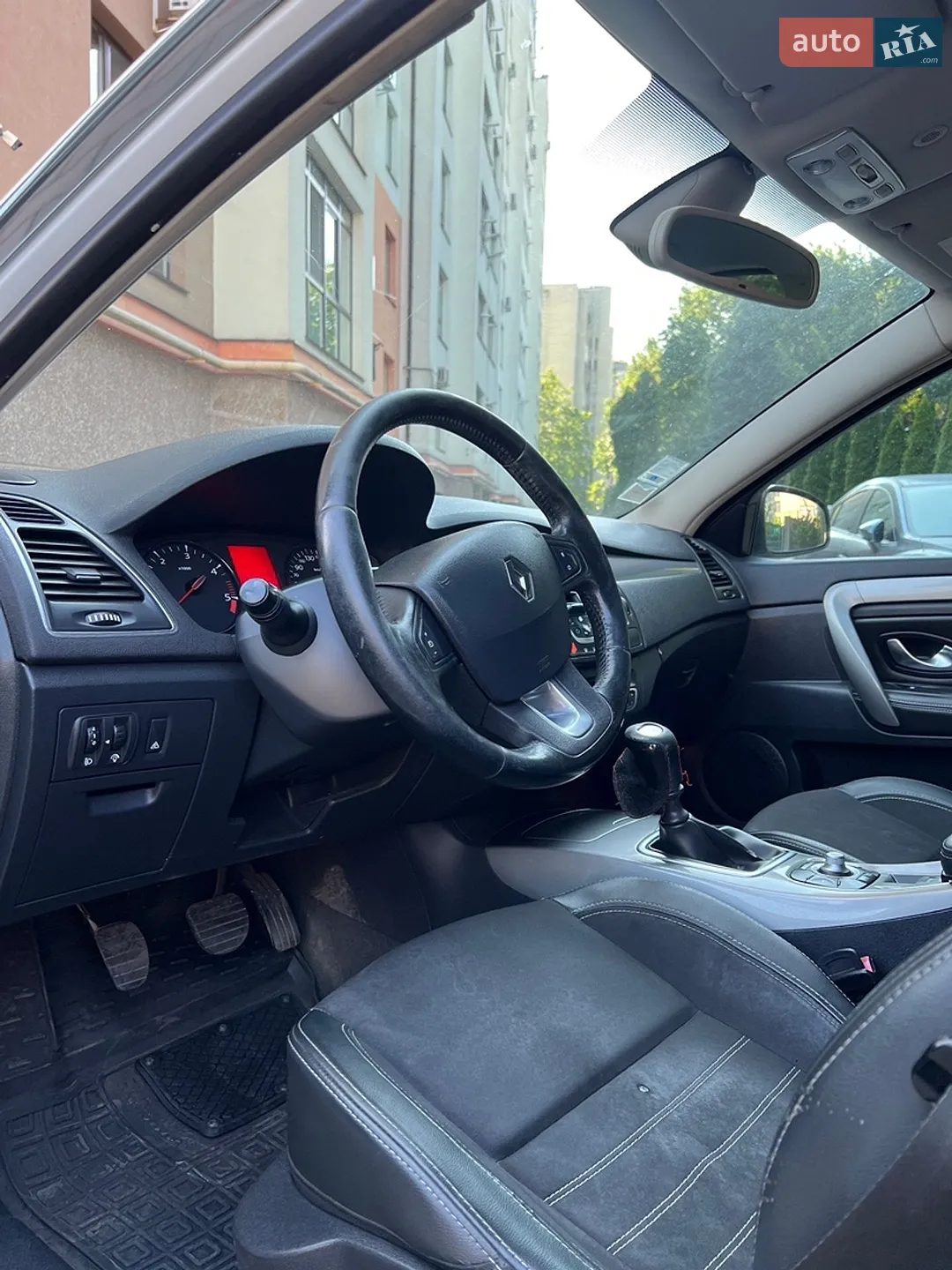2012 Renault Laguna - мініатюра 12