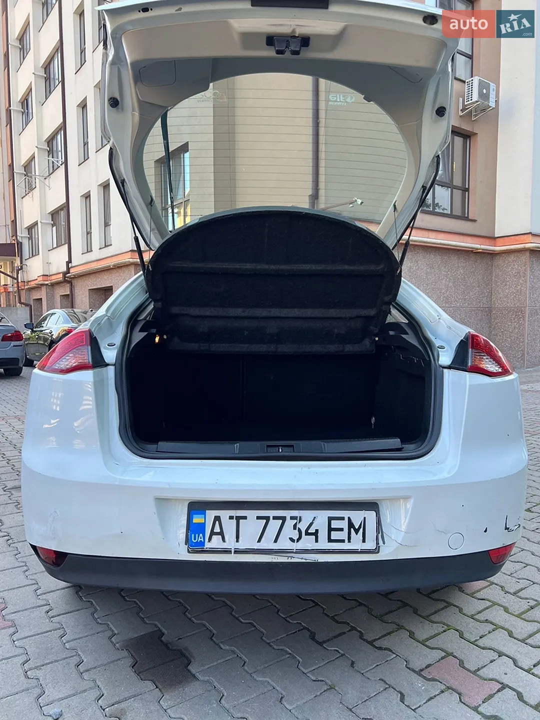 2012 Renault Laguna - мініатюра 13