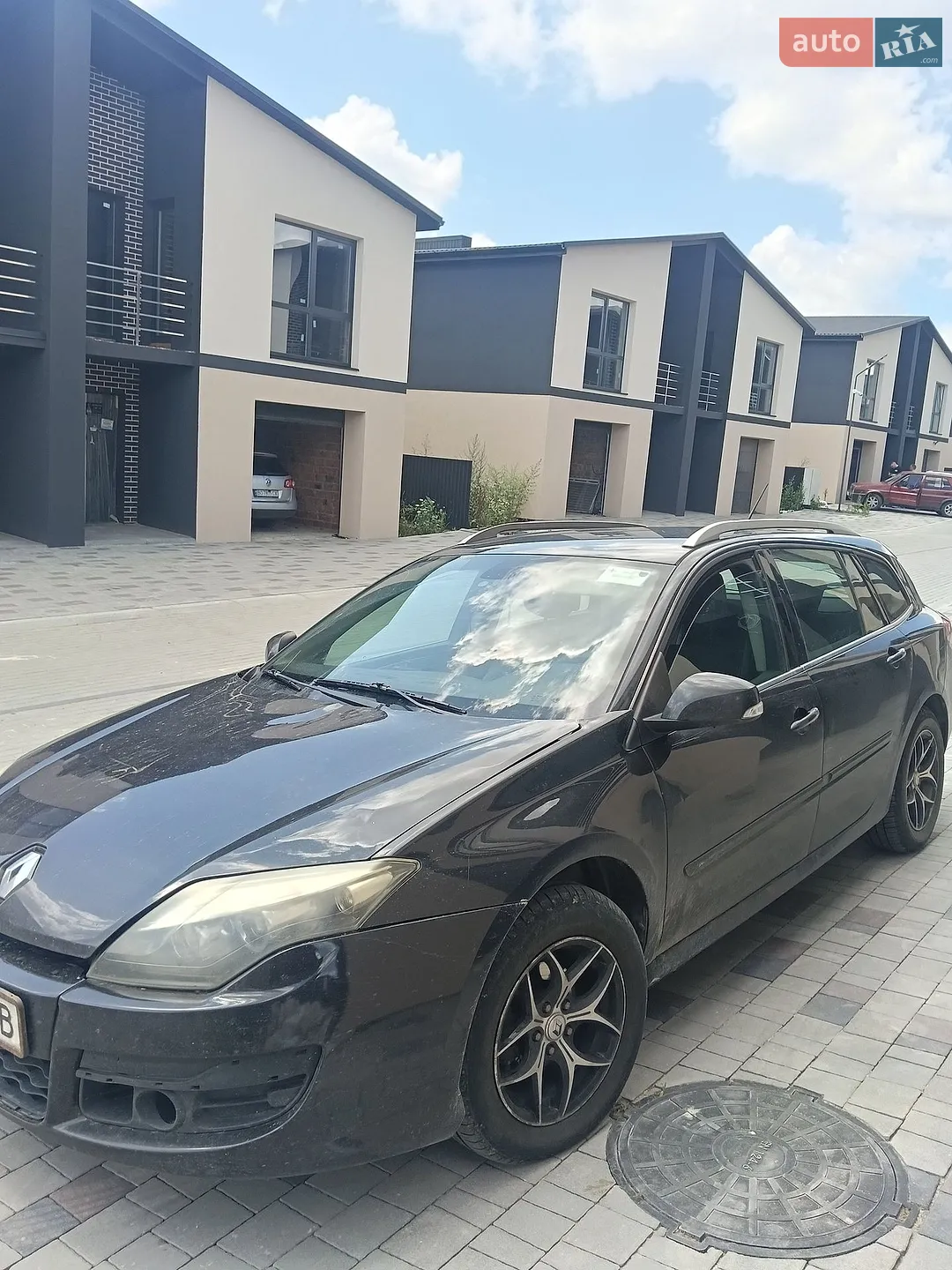 2011 Renault Laguna - мініатюра 2