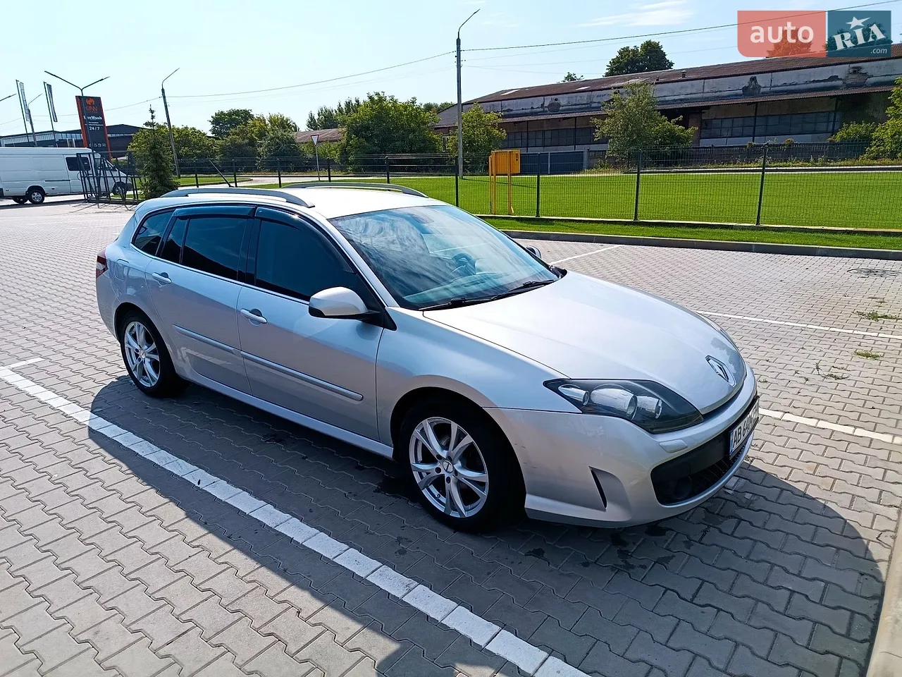 2010 Renault Laguna - мініатюра 20