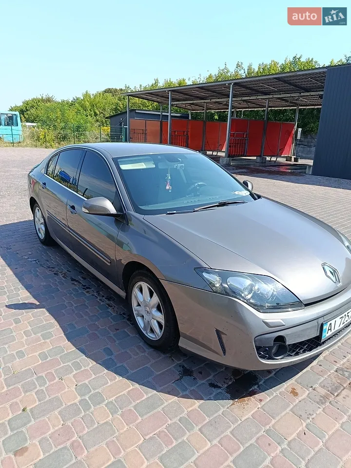 2010 Renault Laguna - мініатюра 18