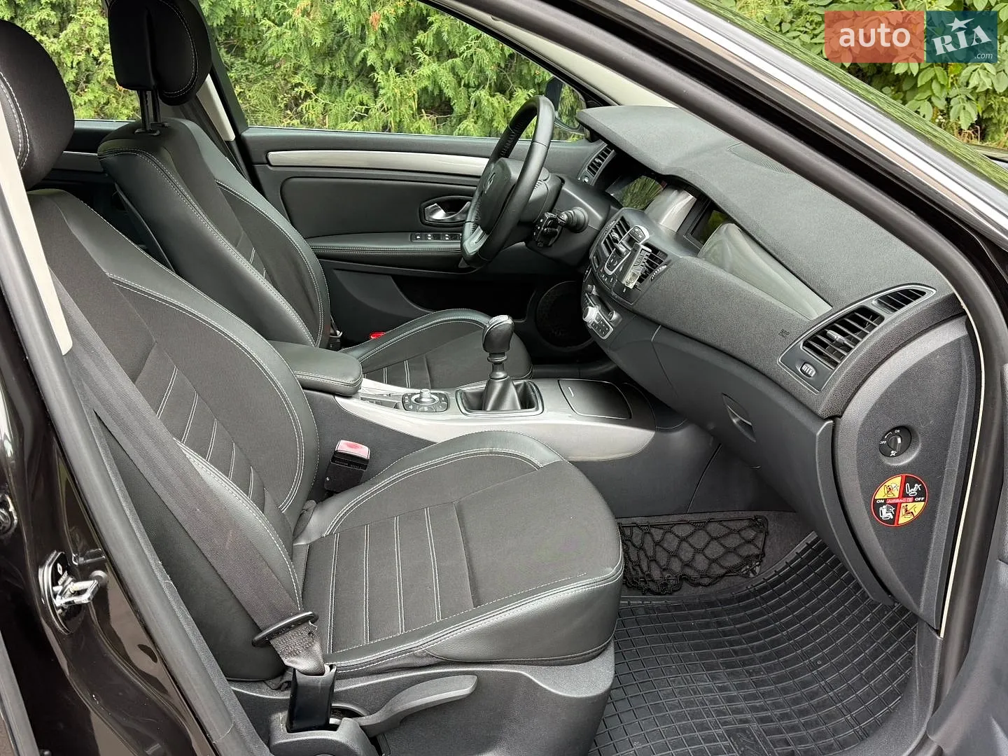 2012 Renault Laguna - мініатюра 25