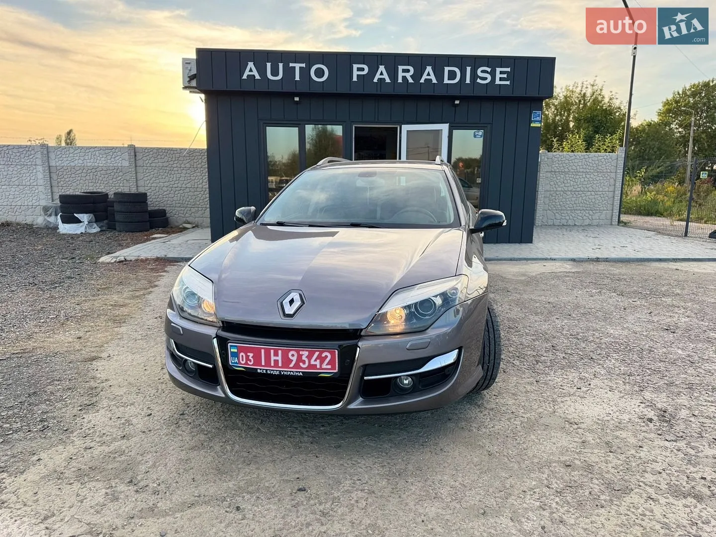 2011 Renault Laguna - мініатюра 2