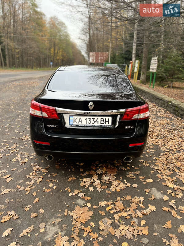 Седан Renault Latitude 2012 в Луцке