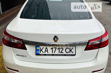 Седан Renault Latitude 2011 в Киеве