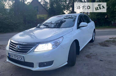 Седан Renault Latitude 2011 в Киеве