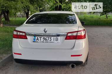 Седан Renault Latitude 2012 в Богородчанах