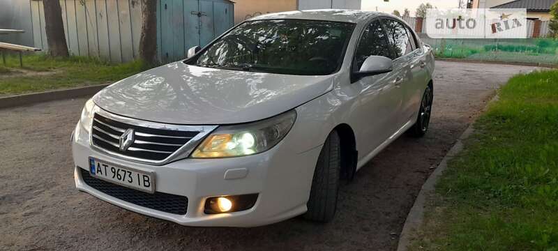 Седан Renault Latitude 2012 в Богородчанах
