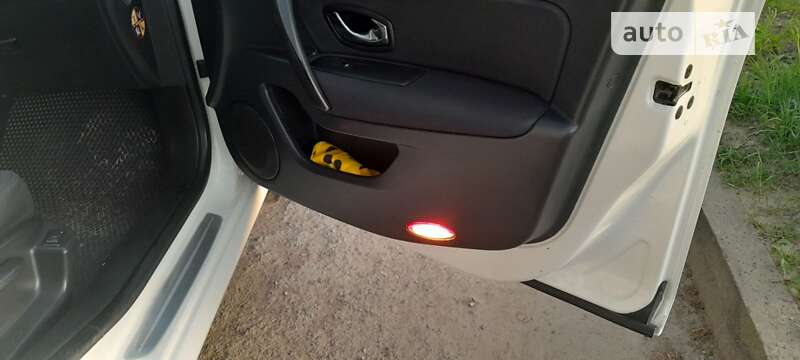 Седан Renault Latitude 2012 в Богородчанах