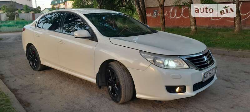 Седан Renault Latitude 2012 в Богородчанах