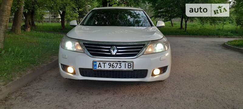 Седан Renault Latitude 2012 в Богородчанах
