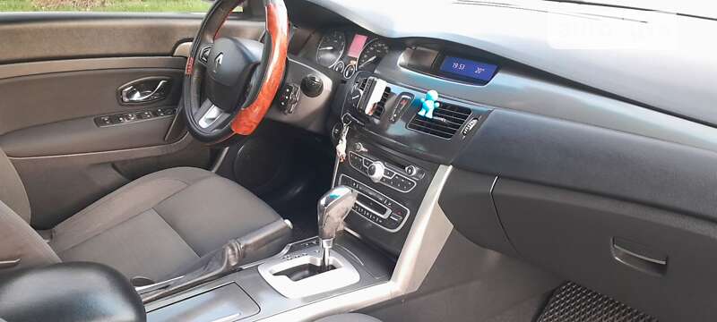 Седан Renault Latitude 2012 в Богородчанах