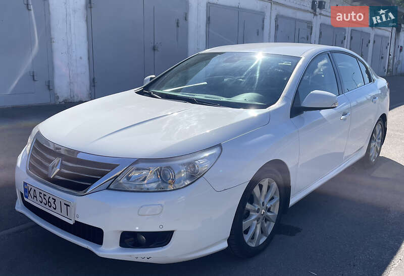 Седан Renault Latitude 2013 в Києві