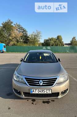 Седан Renault Latitude 2010 в Івано-Франківську