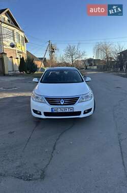 Седан Renault Latitude 2011 в Полтаві