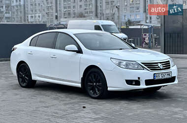 Седан Renault Latitude 2013 в Днепре