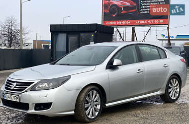 Седан Renault Latitude 2011 в Тернополі