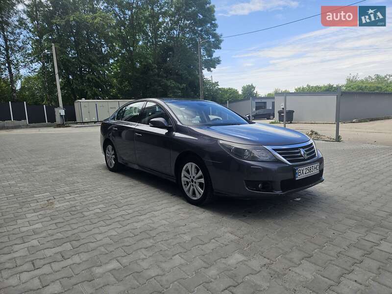 Седан Renault Latitude 2011 в Хмельницком