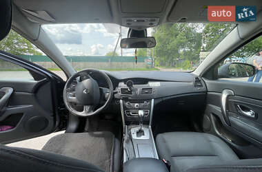 Седан Renault Latitude 2012 в 