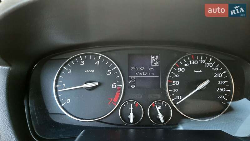 Седан Renault Latitude 2011 в Борисполе