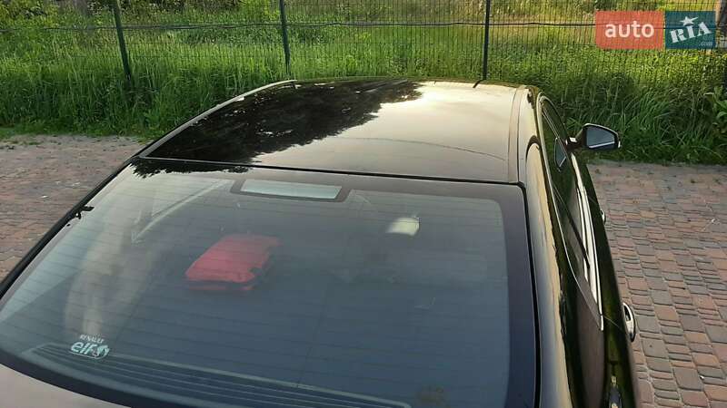 Седан Renault Latitude 2011 в Борисполе