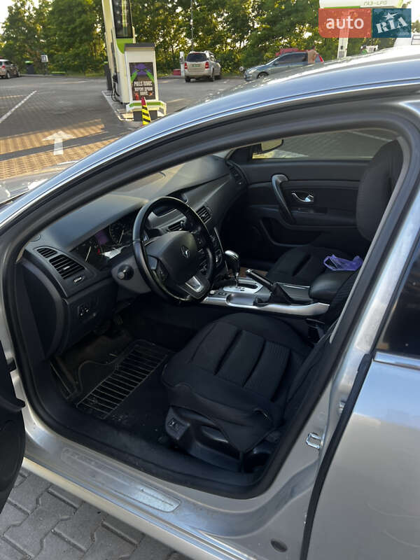 Седан Renault Latitude 2011 в Дніпрі