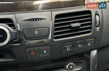 Седан Renault Latitude 2011 в 