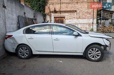 Седан Renault Latitude 2013 в 