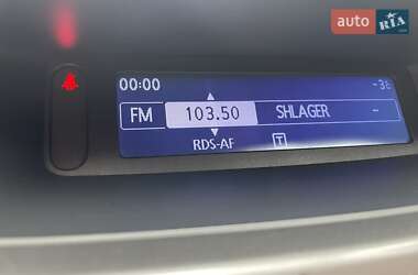 Седан Renault Latitude 2011 в 