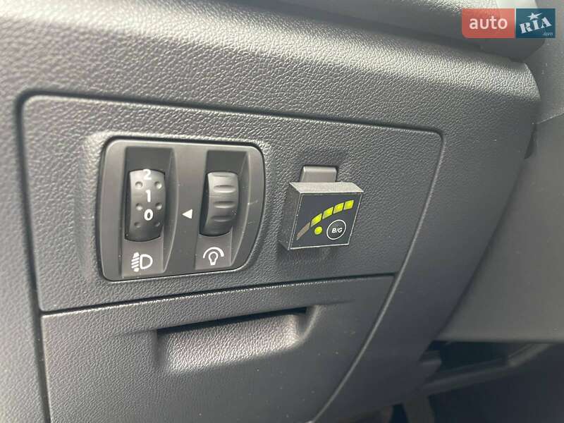 Седан Renault Latitude 2011 в Харькове