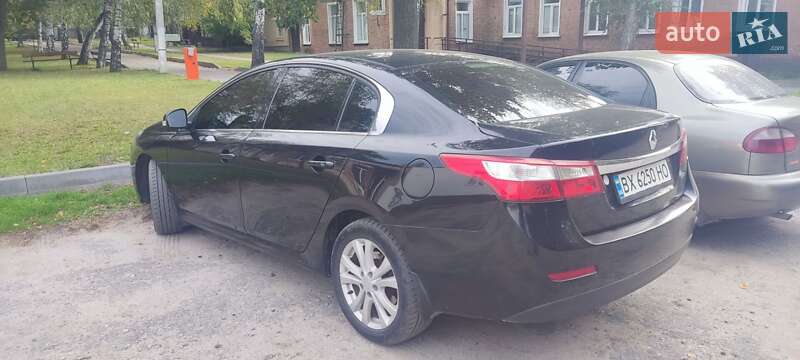 Седан Renault Latitude 2012 в Харкові фото 12 Седан Renault Latitude 2012 в Харкові