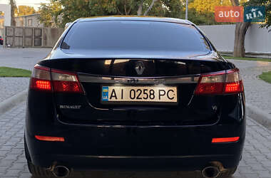Седан Renault Latitude 2012 в 