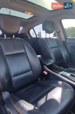Седан Renault Latitude 2012 в 