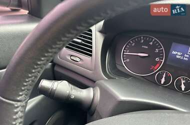 Седан Renault Latitude 2012 в 
