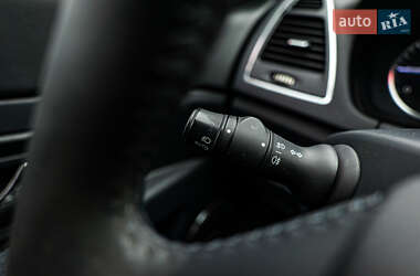 Седан Renault Latitude 2012 в 