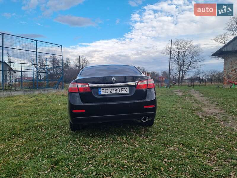 Седан Renault Latitude 2011 в Ивано-Франковске фото 26 Седан Renault Latitude 2011 в Ивано-Франковске