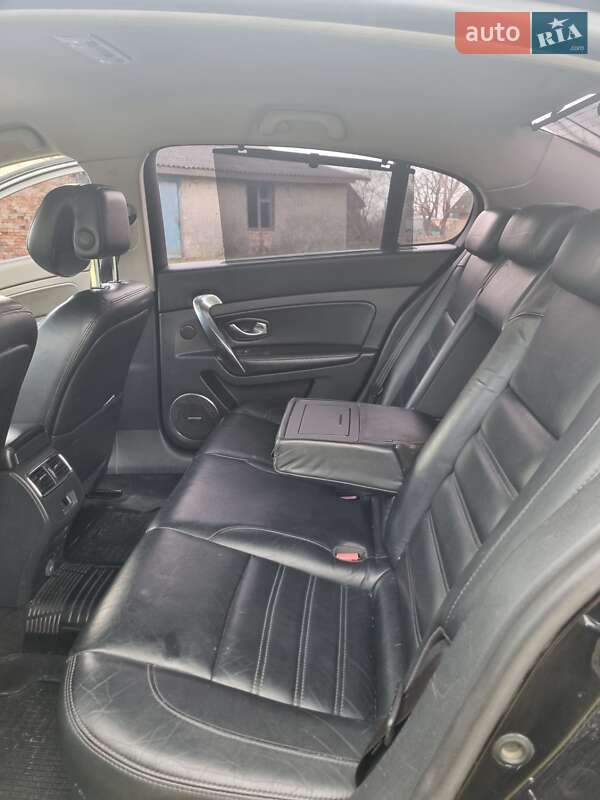 Седан Renault Latitude 2011 в Ивано-Франковске фото 11 Седан Renault Latitude 2011 в Ивано-Франковске