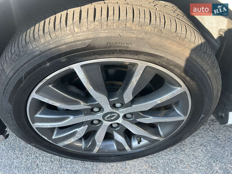 Седан Renault Latitude 2018 в Житомире